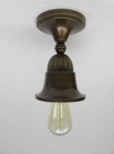 D63 - Deckenleuchte, Jugendstil, Messing patiniert, 7 Stück