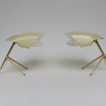 NP67 - 1 Paar Nachttischleuchten, zierliche Tischleuchten, WKR-Leuchten, 50er Jahre, Messing, Schirme Plexiglas beige