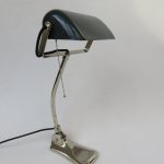 B3 - Bankerlampe, Jugendstil, LUX, Made in Austria, verchromt, dunkelgrün emaillierter Schirm