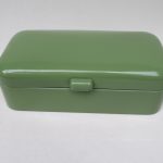 BR40 - Brotdose, 50er Jahre, grün emailliert mit grünem Rand