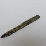 BS63 - Brieföffner, Art Deco, Bakelit, grün gold schwarz