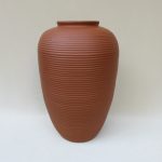 BV40 - Vase, Bodenvase, Keramik, Terrakotta, 50er Jahre, bez. Handarbeit 117/50