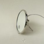 BZ31 - kleiner Tischspiegel, Frankreich, Art Deco, bez. BREVETÉ SGDG Made in France, verchromt, beleuchtet