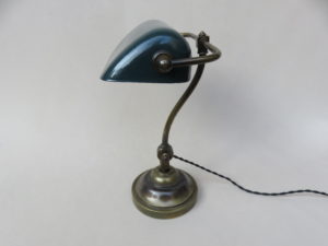 B18 - Bankerlampe, Jugendstil, Messing, emailliert