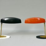 SK59 - 1 Paar kleine Tischleuchten 60er Jahre, Kaiser-Leuchten Neheim-Hüsten, Messing, Metall schwarz, orange und beige lackiert