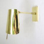 W145 - Wandleuchte, 50er Jahre, Messing