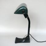 B5 - Bankerlampe ALY, Jugendstil, dunkelgrün emailliert, schwarz