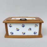 K127 - Gebäckdose, kleine Brotdose, "Streublumen", Jugendstil, Wächtersbach, Keramik, Holz