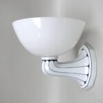 W284 - Wandleuchte, Brunnquell, Deutschland, Jugendstil, Porzellan, Überfangglas weiß